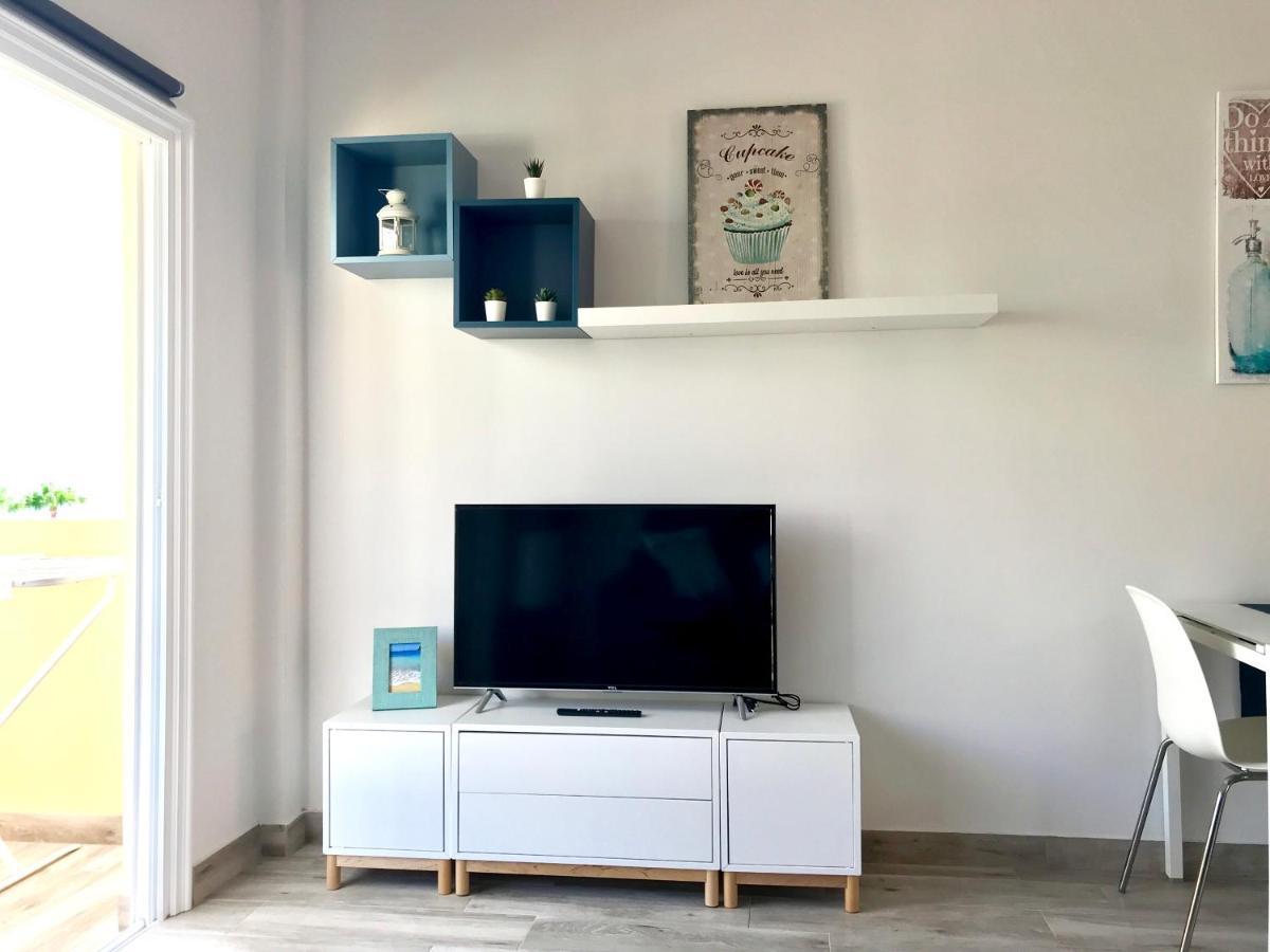 Angeles Cristianos Apartment